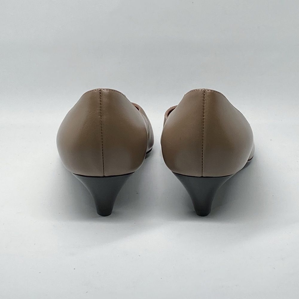 The Row Almond Leather Pump size 37.5 - Picture 7 of 13